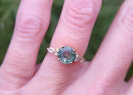 I’m engaged! Check out my beautiful ring 💚