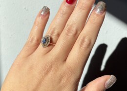 I’m officially engaged!!!!! Can’t believe I found the ideal vintage sapphire! 🥹💙