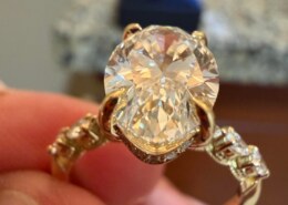 I’m thrilled to present this ring for my proposal! I designed it based on inspiration photos my girlfriend provided. Isn’t it stunning?